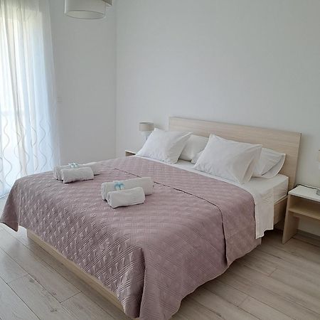 Apartment & Room Ladisic Orašac Rum bild