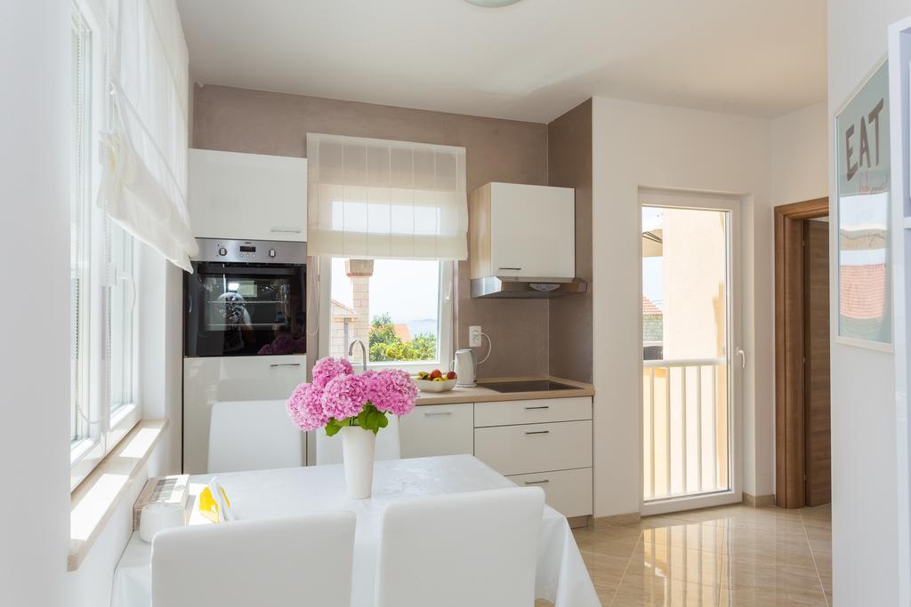 Apartment & Room Ladisic Orašac Exteriör bild